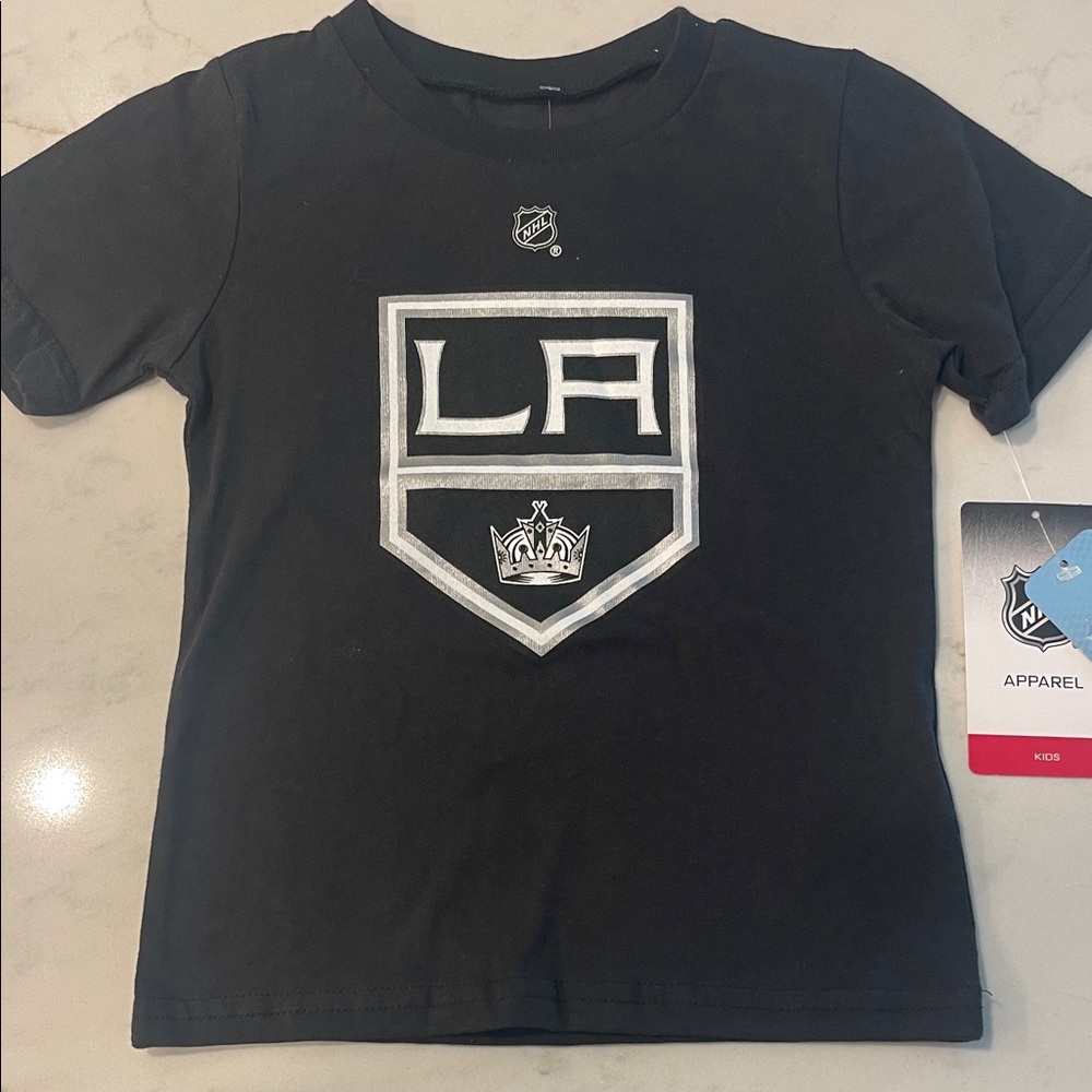 NHL Kids Black and White LA Kings Tee 🏒🥅 Size 4T